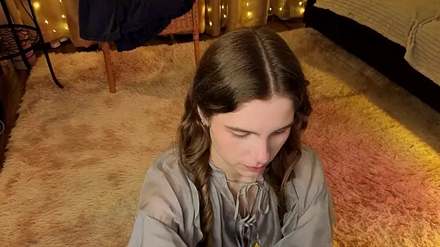 RozanneJordan online show from 04-06-26, 05:14