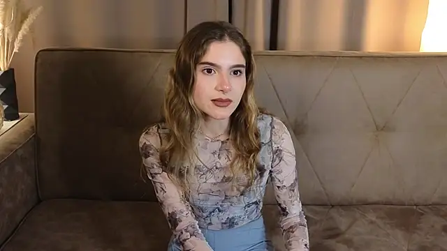 RozanneJordan online show from 11-28-25, 03:12