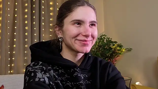 RozanneJordan online show from 01-10-26, 03:18