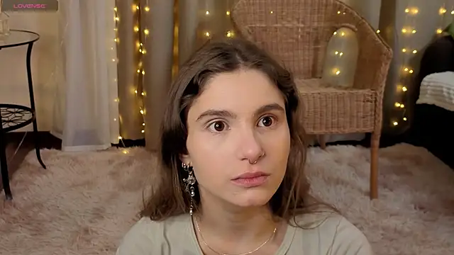 RozanneJordan online show from 02-10-26, 05:23