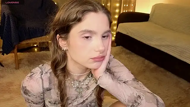 RozanneJordan online show from 04-10-26, 05:31