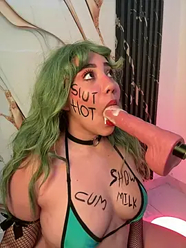 emy eviee online show from 03-26-26, 04:16