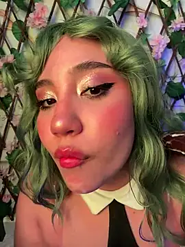 emy eviee online show from 03-19-26, 06:19