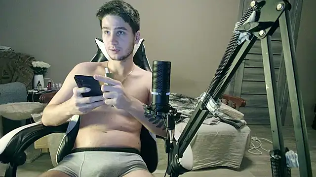 6thfingq online show from 11-29-25, 03:23