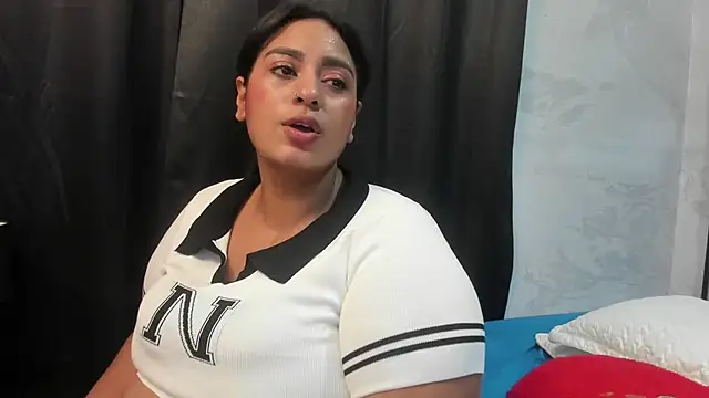 pervert extrabigboobs online show from 01-09-26, 01:56