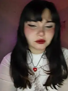 Snapshot of Bloodsweet chatting on 12-17-25, 05:12 Bloodsweet online show from 12-17-25, 05:12