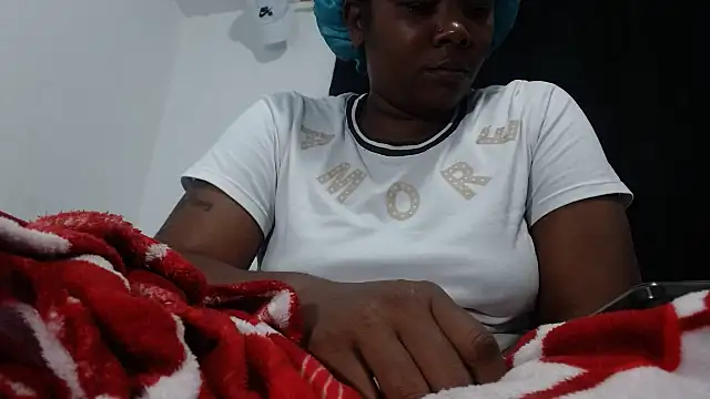 ebony cristal 1 online show from 04-29-26, 04:05