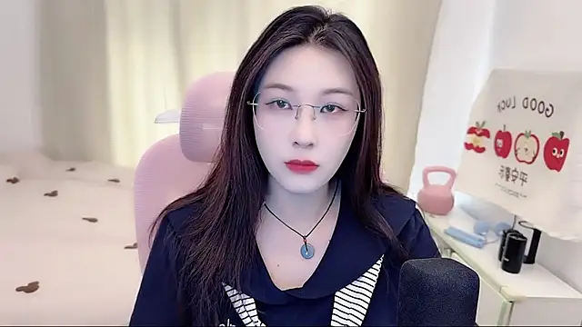 Snapshot of TTtia_ chatting on 05-20-26, 03:14 TTtia online show from 05-20-26, 03:14
