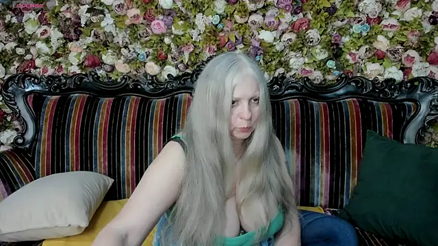 mariabelladonna online show from 06-10-26, 09:05