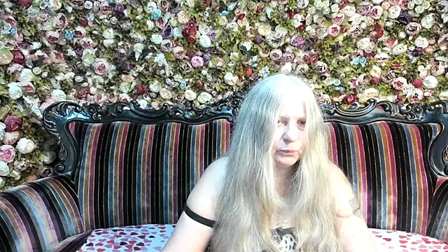 mariabelladonna online show from 11-28-25, 10:10