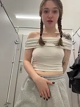 RussianWoman online show from 04-05-26, 01:01