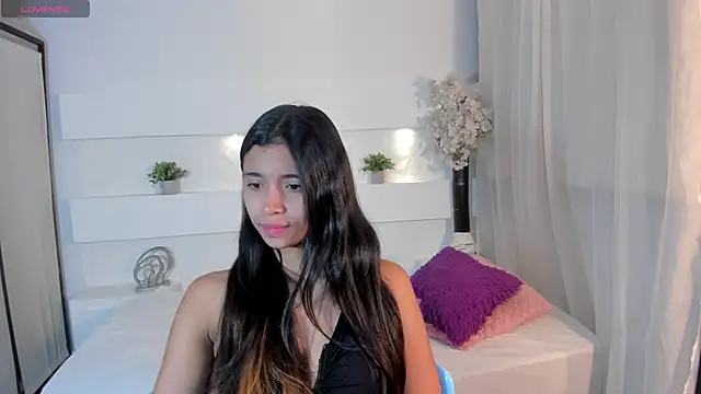 Ashleycooper5 online show from 11-21-25, 08:08