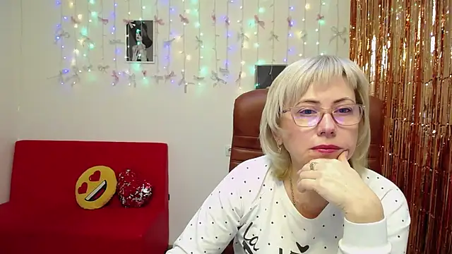 LaurenWishy online show from 01-11-26, 06:20