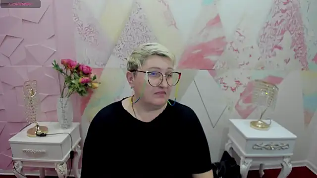 Helga anasis1 online show from 11-19-25, 06:57