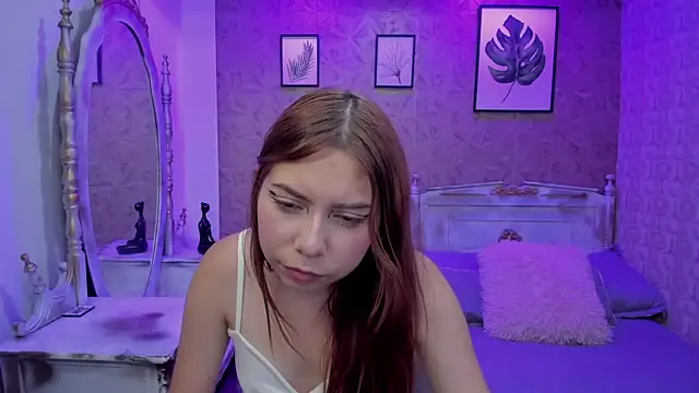 Isabela clk online show from 11-23-25, 07:13