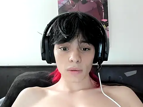 Sylasfrost online show from 12-20-25, 10:23