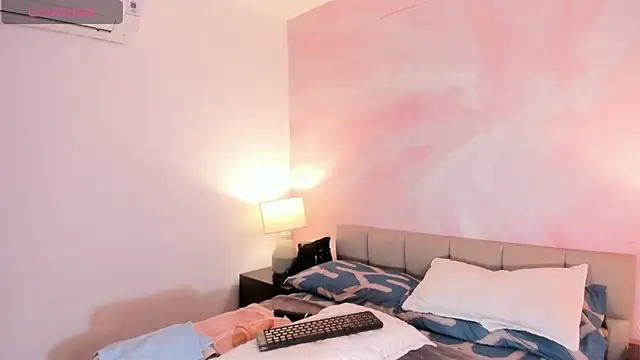 IsabelaStefano online show from 04-09-26, 03:30