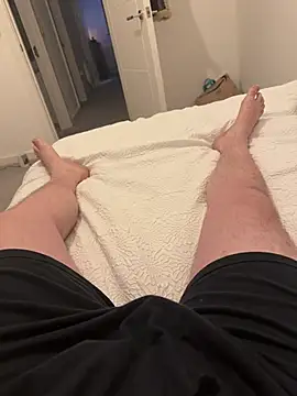 -bfc1882- online show from 02-18-26, 06:04