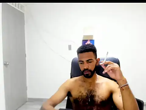 Snapshot of alberthot11 chatting on 04-09-26, 05:19 alberthot11 online show from 04-09-26, 05:19