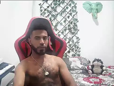 alberthot11 online show from 12-05-25, 07:45