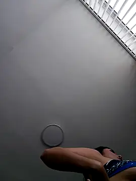 Laia torres1 online show from 02-19-26, 07:00