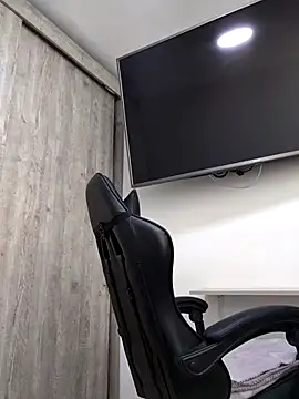 Laia torres1 online show from 02-28-26, 07:24