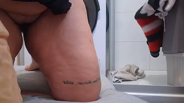 EheMilf Frankfurt online show from 04-04-26, 11:55