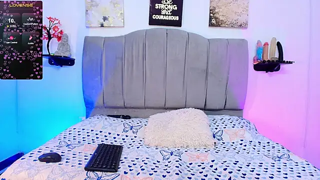 Maddy  Jones online show from 03-04-26, 08:27