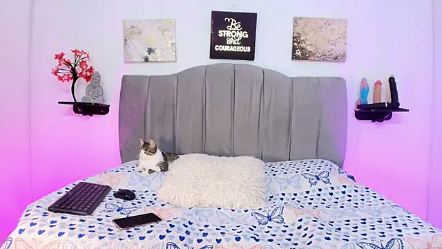 Maddy  Jones online show from 02-20-26, 07:05