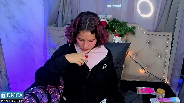 ahsly Zam online show from 12-17-25, 03:00