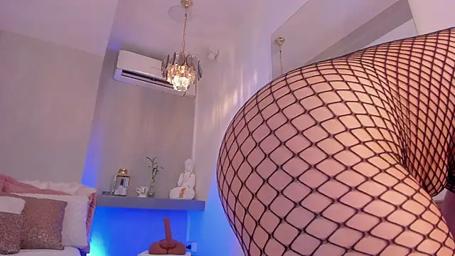 cleo johnson online show from 04-15-26, 04:18