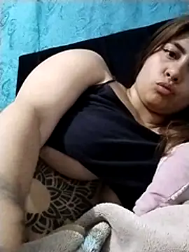 Emmyxxx online show from 12-19-25, 05:00