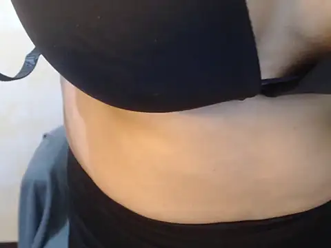 HotAsian Yazzi69 online show from 12-03-25, 03:44