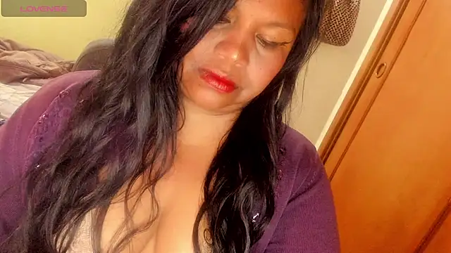 ebonycamelia online show from 07-20-26, 08:22