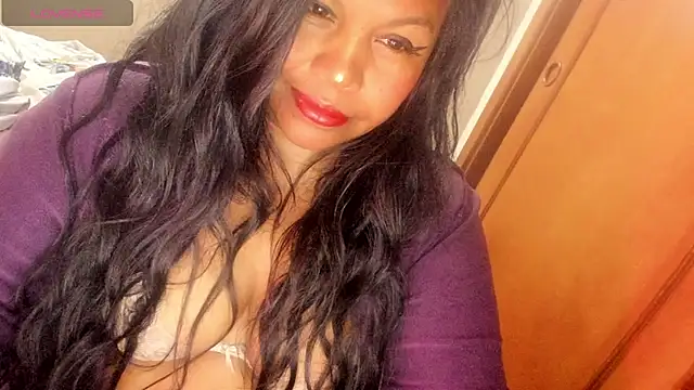 ebonycamelia online show from 07-07-26, 09:51