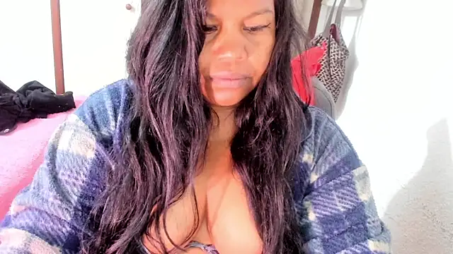 Snapshot of ebonycamelia chatting on 11-23-25, 11:26 ebonycamelia online show from 11-23-25, 11:26