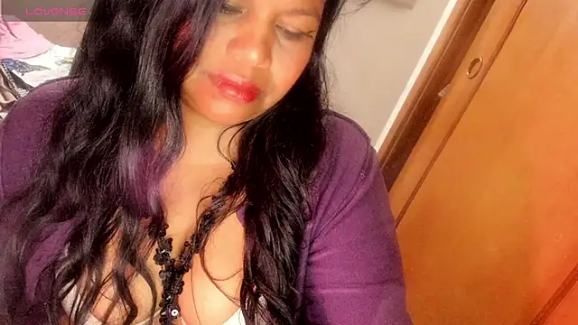 ebonycamelia online show from 07-15-26, 11:23