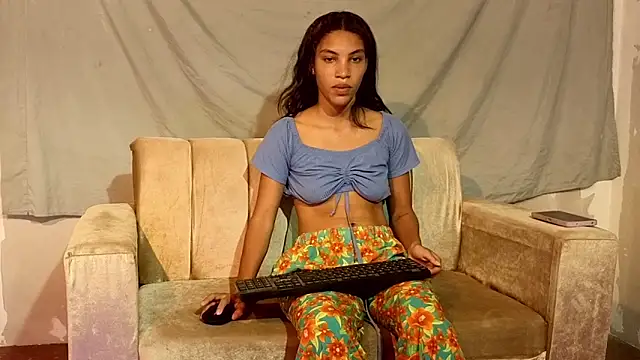 ginebra-n18 online show from 01-07-26, 08:58