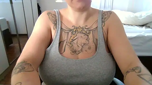 xxxluana online show from 12-20-25, 05:16