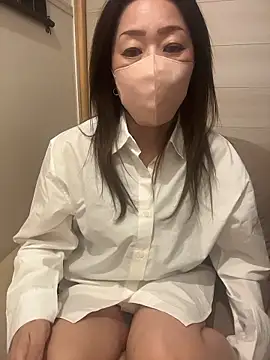 Snapshot of ---AN--- chatting on 12-03-25, 03:44 ---AN--- online show from 12-03-25, 03:44