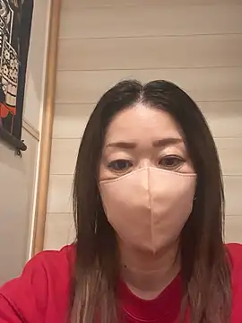 Snapshot of ---AN--- chatting on 12-18-25, 05:06 ---AN--- online show from 12-18-25, 05:06