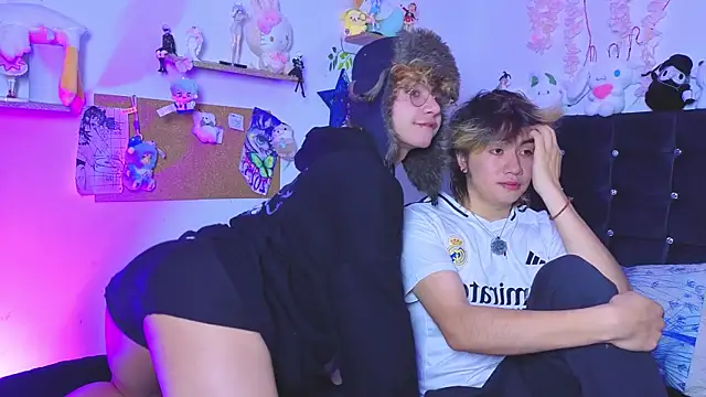 Snapshot of Apolo_Ushi chatting on 02-05-26, 01:18 Apolo Ushi online show from 02-05-26, 01:18