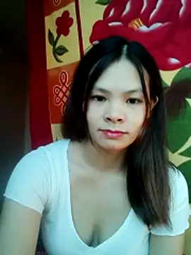 quynhquynh  online show from 11-22-25, 02:21