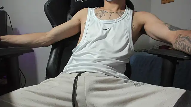 Snapshot of Angel_straight chatting on 11-19-25, 03:56 Angel straight online show from 11-19-25, 03:56