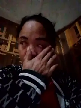 bela-hayes online show from 11-28-25, 05:24