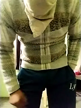 Snapshot of Playboy_139 chatting on 12-23-25, 04:01 Playboy 139 online show from 12-23-25, 04:01