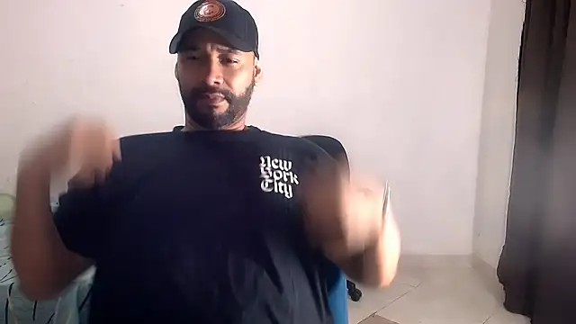 musclehetero online show from 11-22-25, 07:57