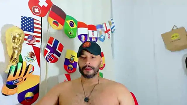 musclehetero online show from 06-26-26, 06:25