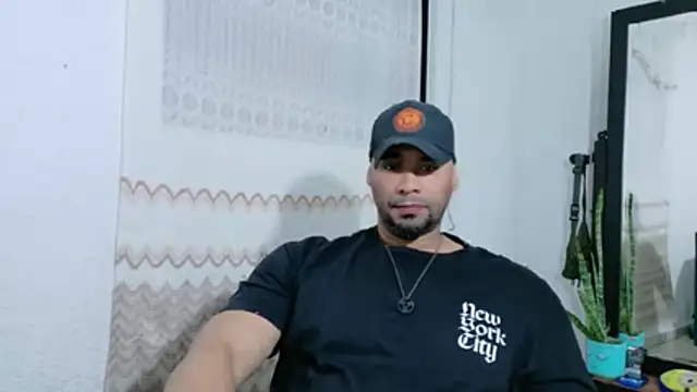 musclehetero online show from 07-10-26, 12:05