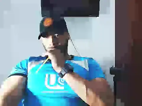 musclehetero online show from 12-16-25, 12:37